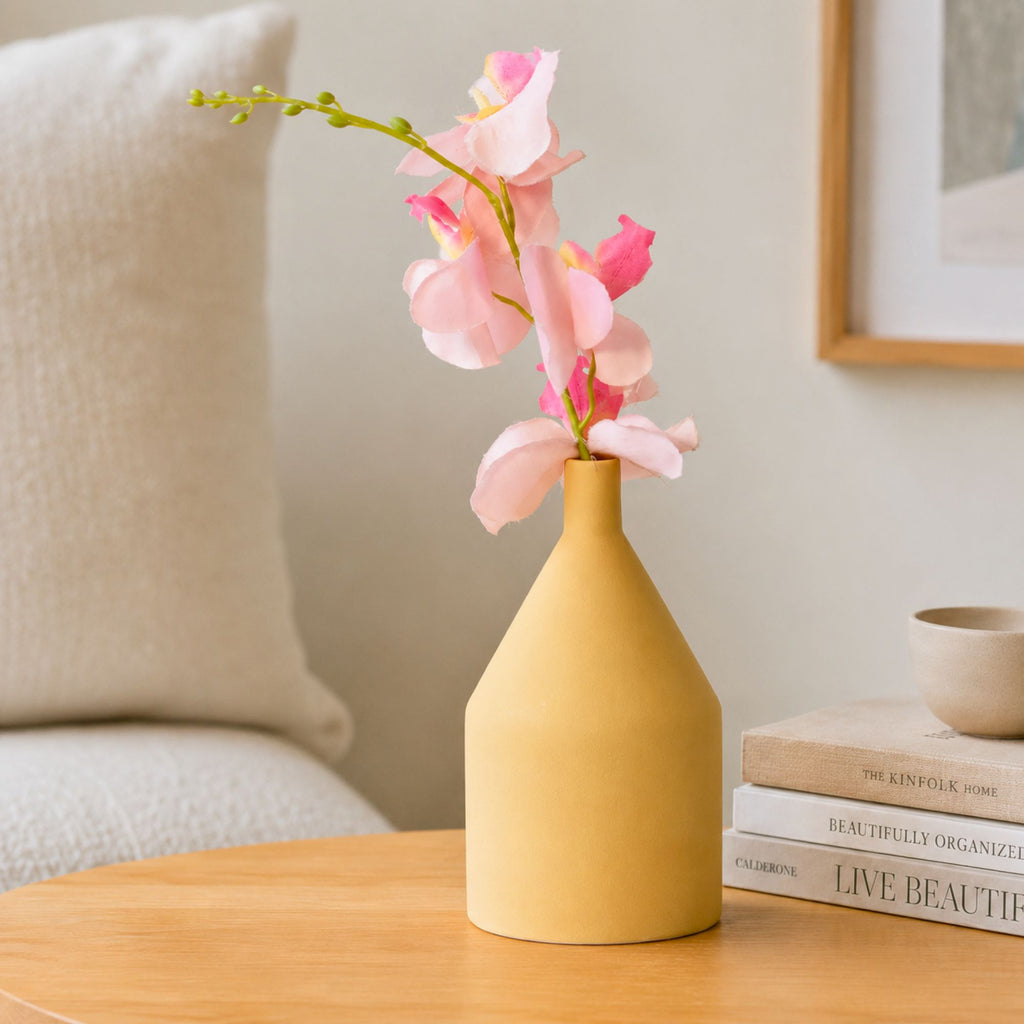Elegant classic ceramic flower vase with red flowers for modern home décor