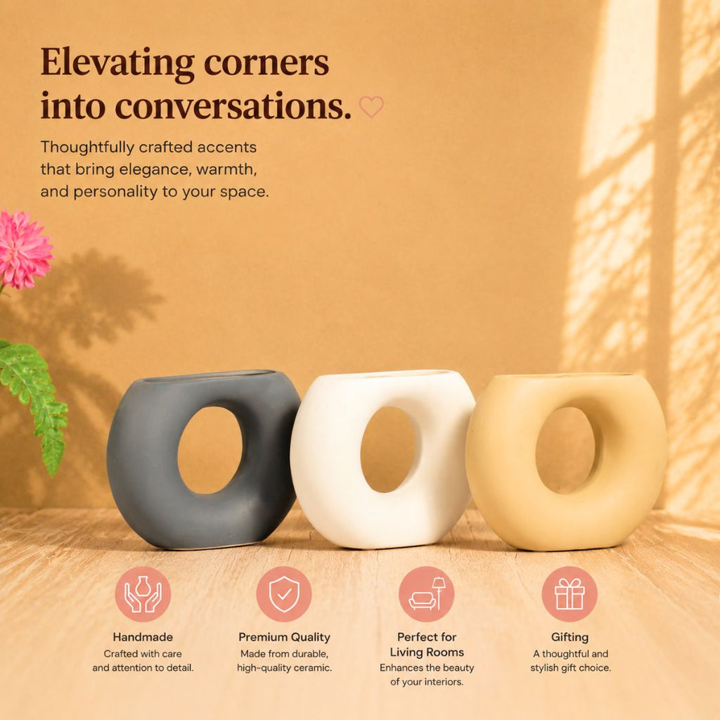 Three ceramic vases in gray, white, and beige on a wooden surface with promotional text and icons.