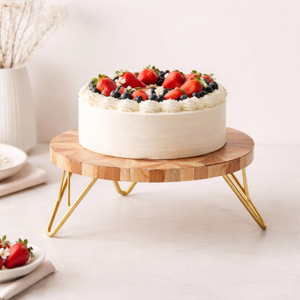 Check Pattern Cake Stand