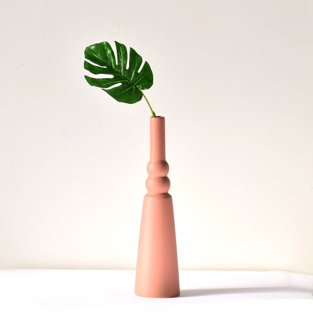 Handcrafted luxury ceramic flower vase with minimalist modern design for elegant home décor and contemporary Indian interiors